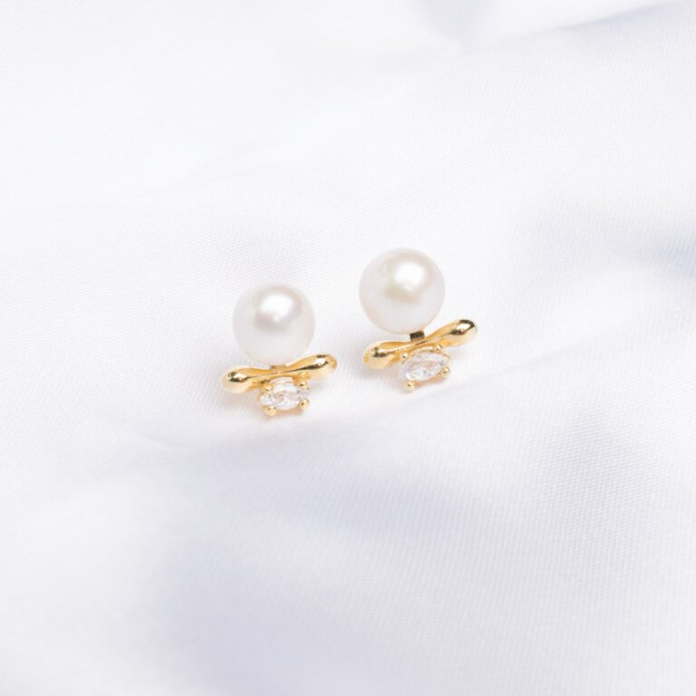 Nymph Pearl Earrings
